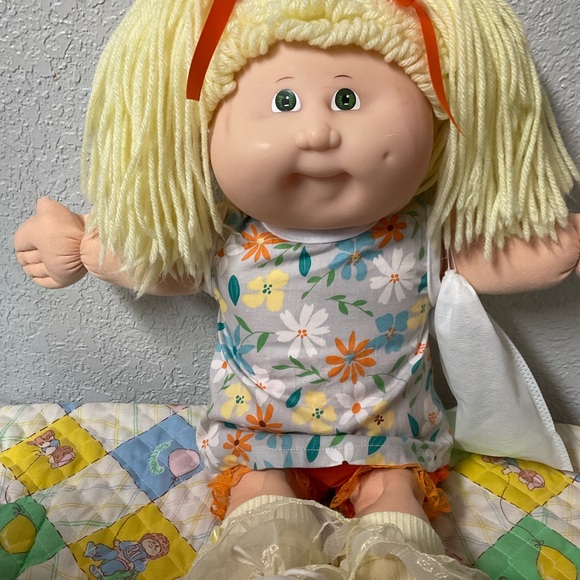 RARE VTG Cabbage Patch Kid Girl 15th Anniversary Lemon Hair HM#3 1998